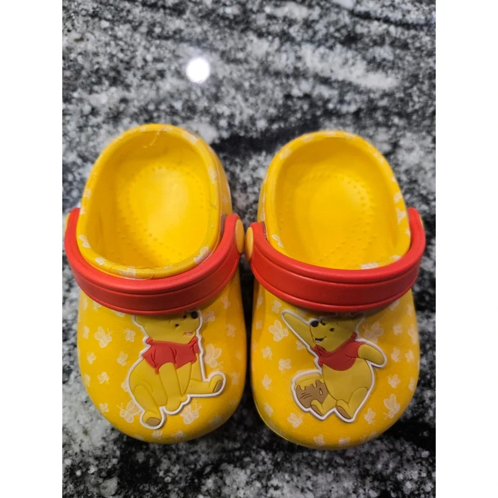 Disney Winnie the Pooh Yellow‎ Clogs Sandals Toddler Size 3 Red Strap Slip-On